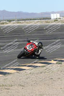 media/Jan-16-2026-CVMA Friday Practice (Fri) [[6f2bf47531]]/4-Racer 3-NRS/Session 3 (Bowl)/